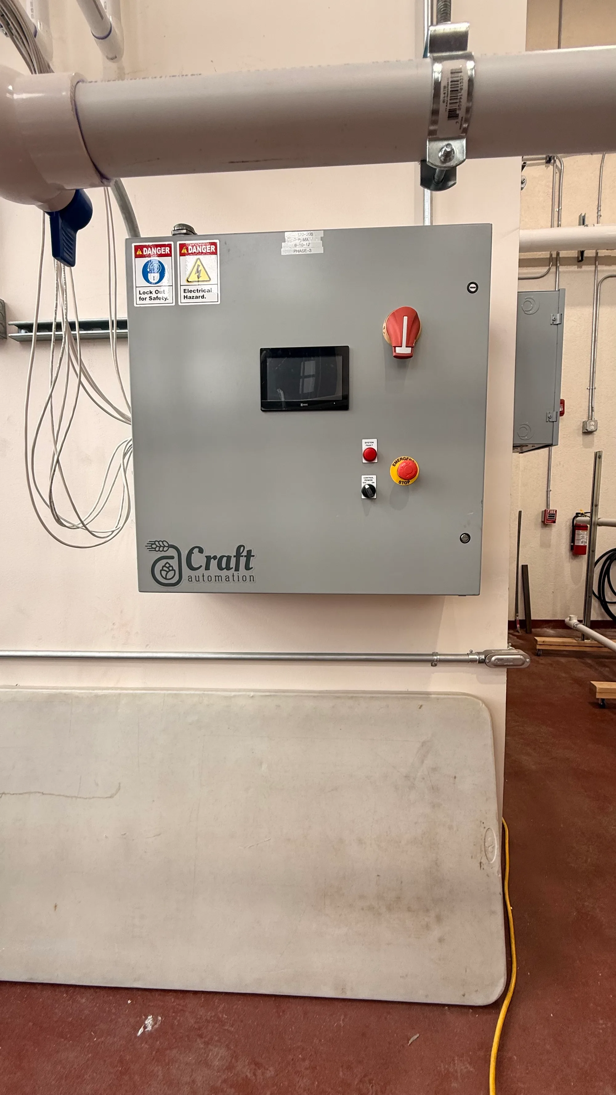 Craft Automation control panel 120-208V 3-phase