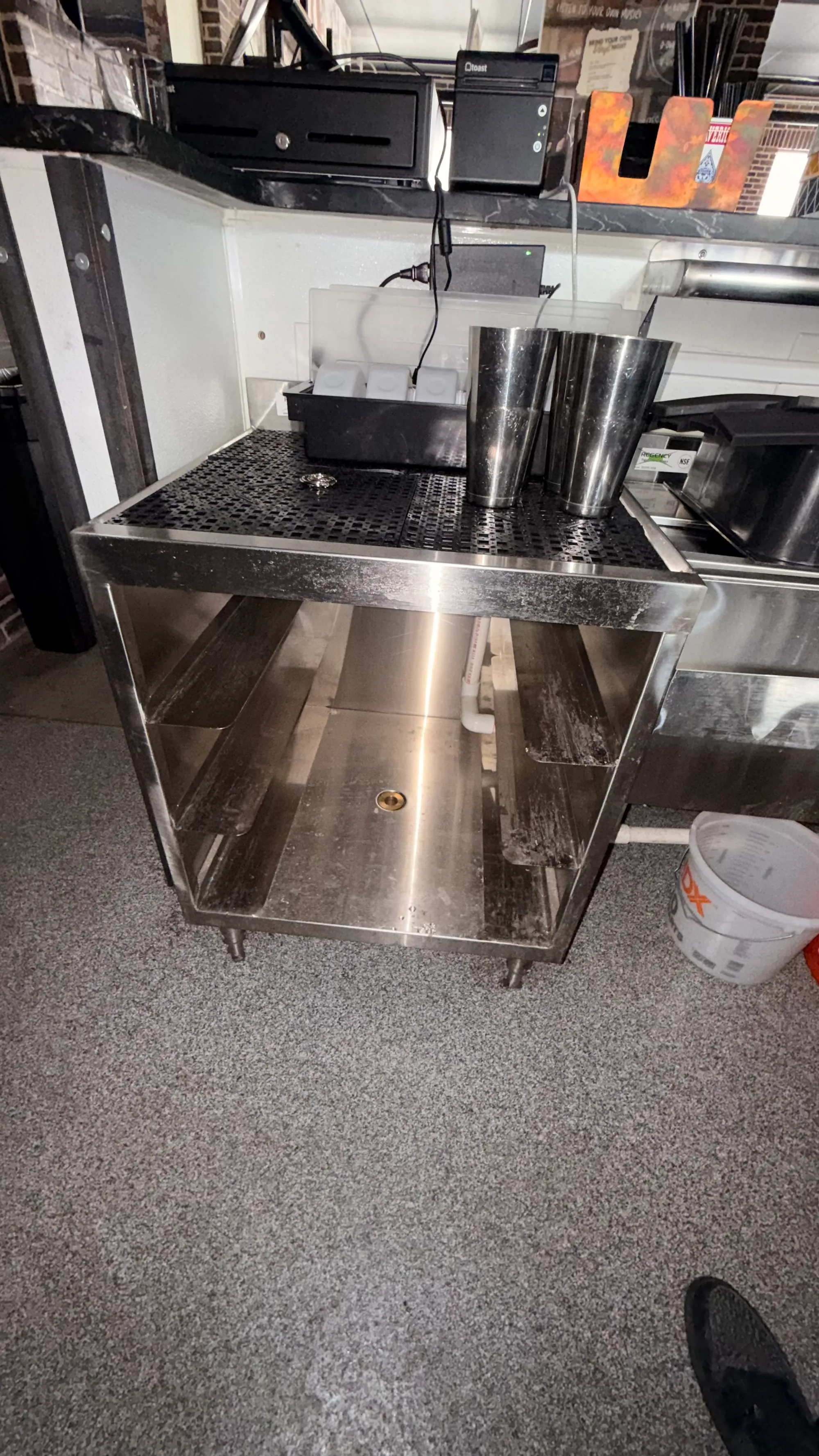 Stainless steel tables (tiered rack/shelf) thumbnail 3