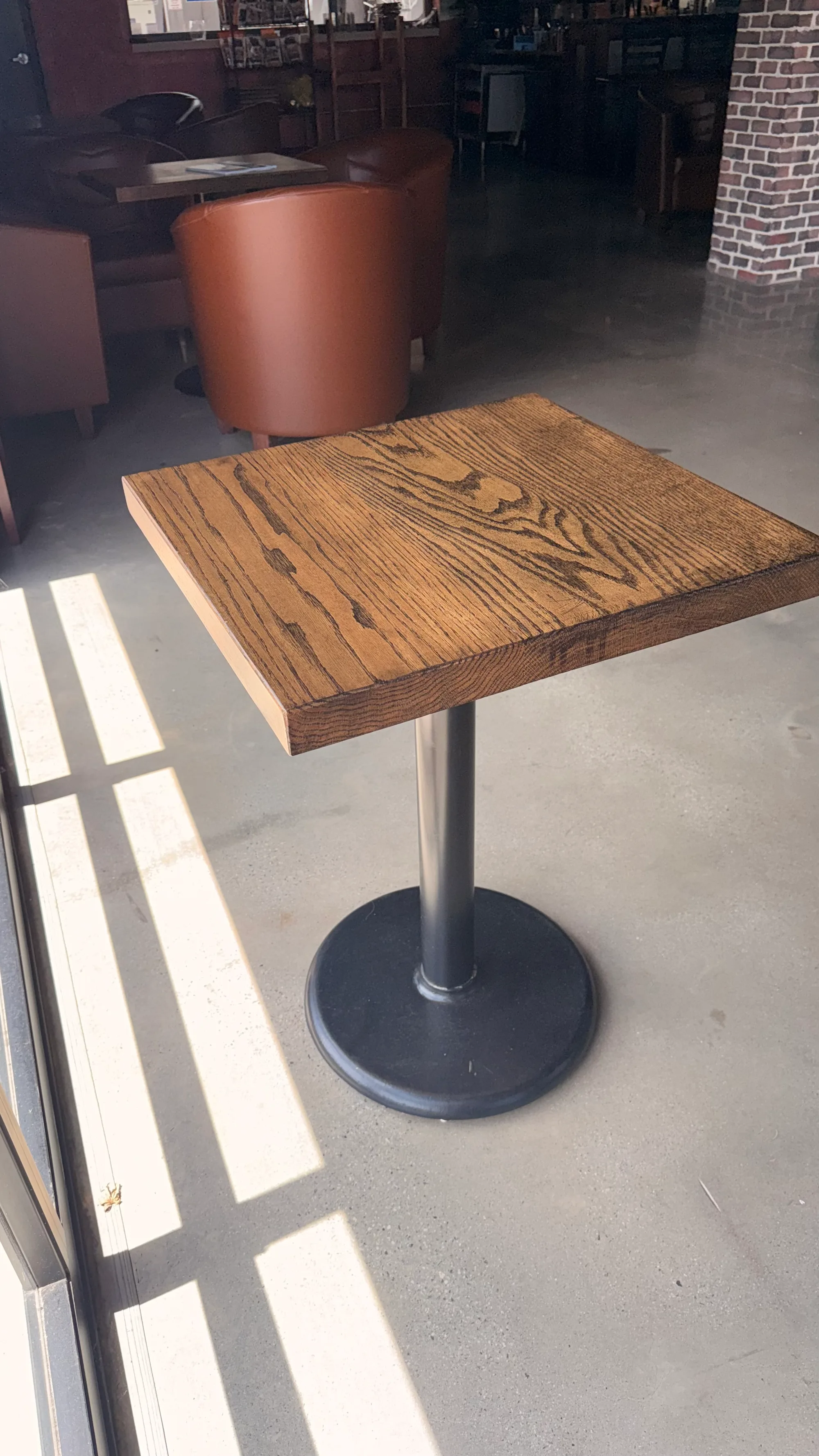 Tables thumbnail 2