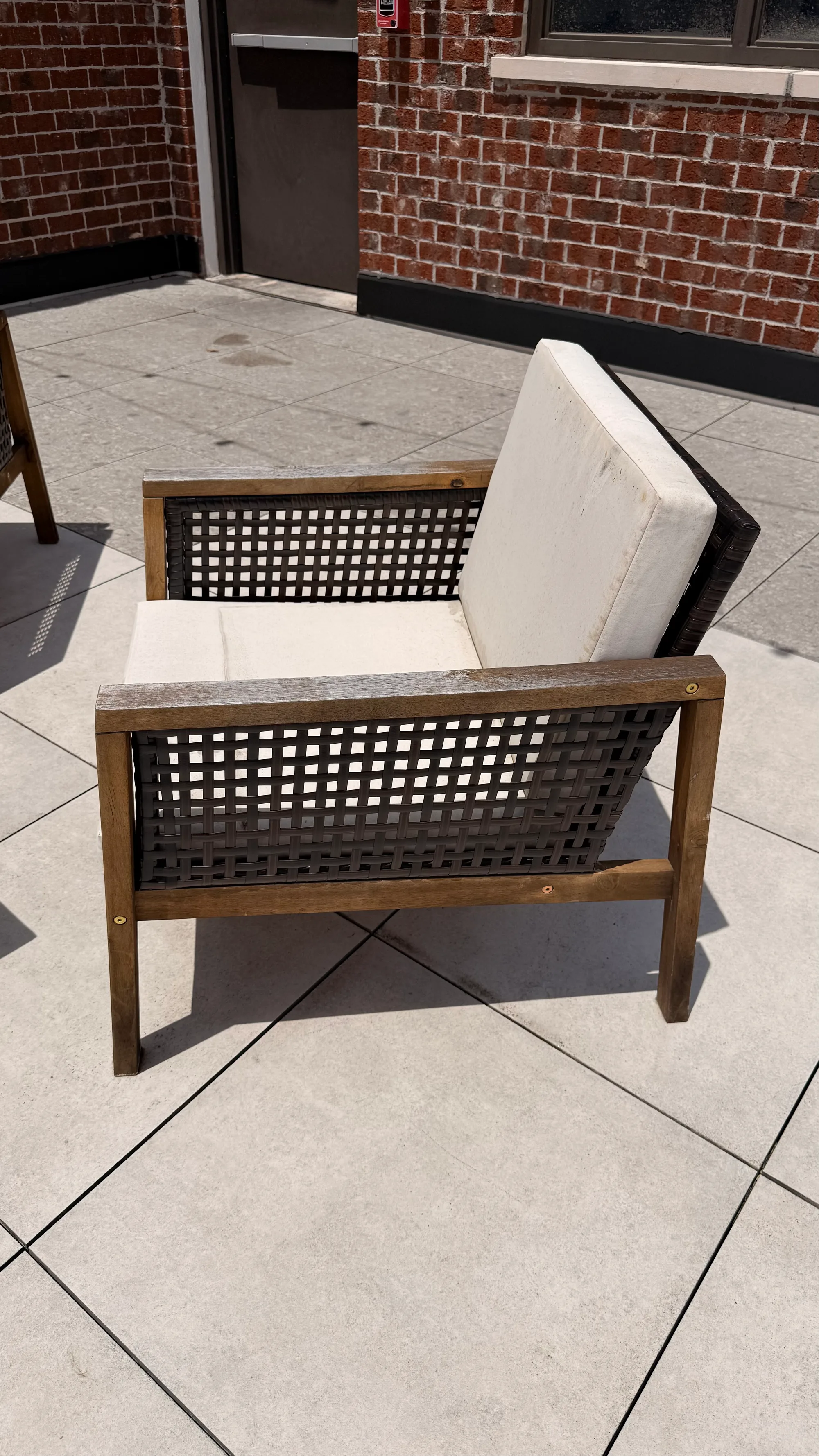 Single chairs with cushions