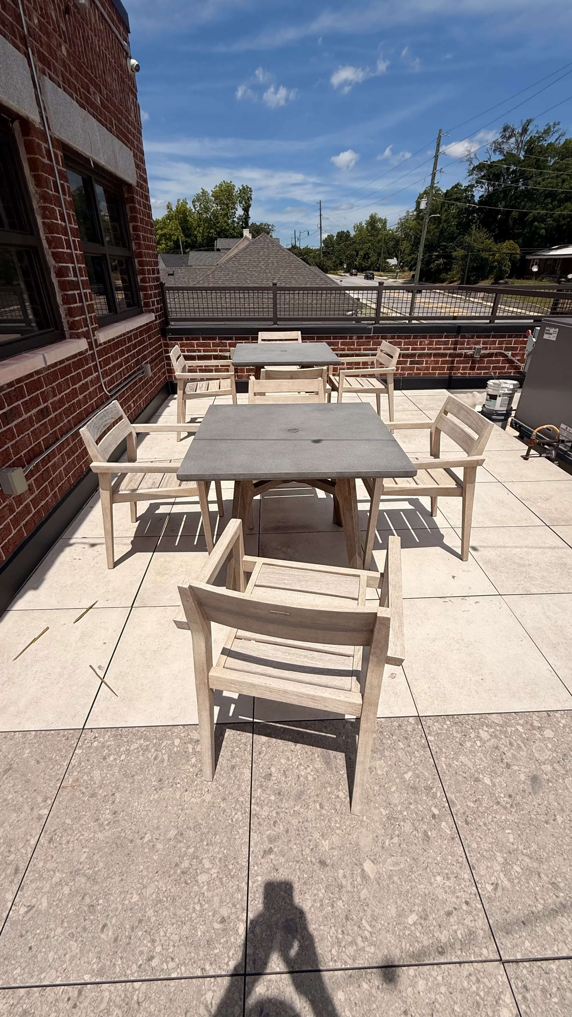 Roof dining tables