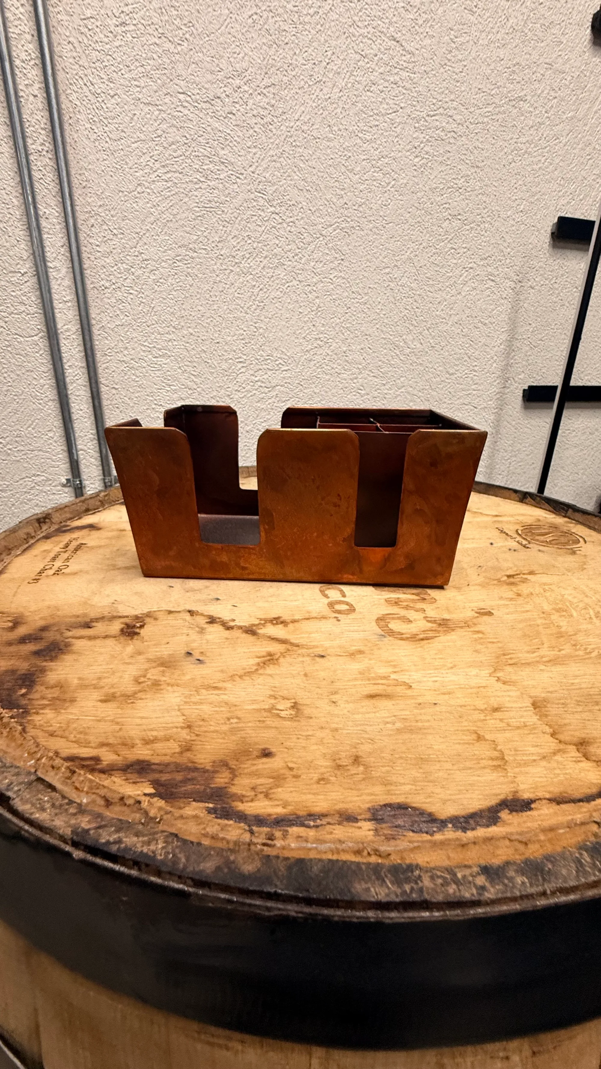 Napkin holder thumbnail 3
